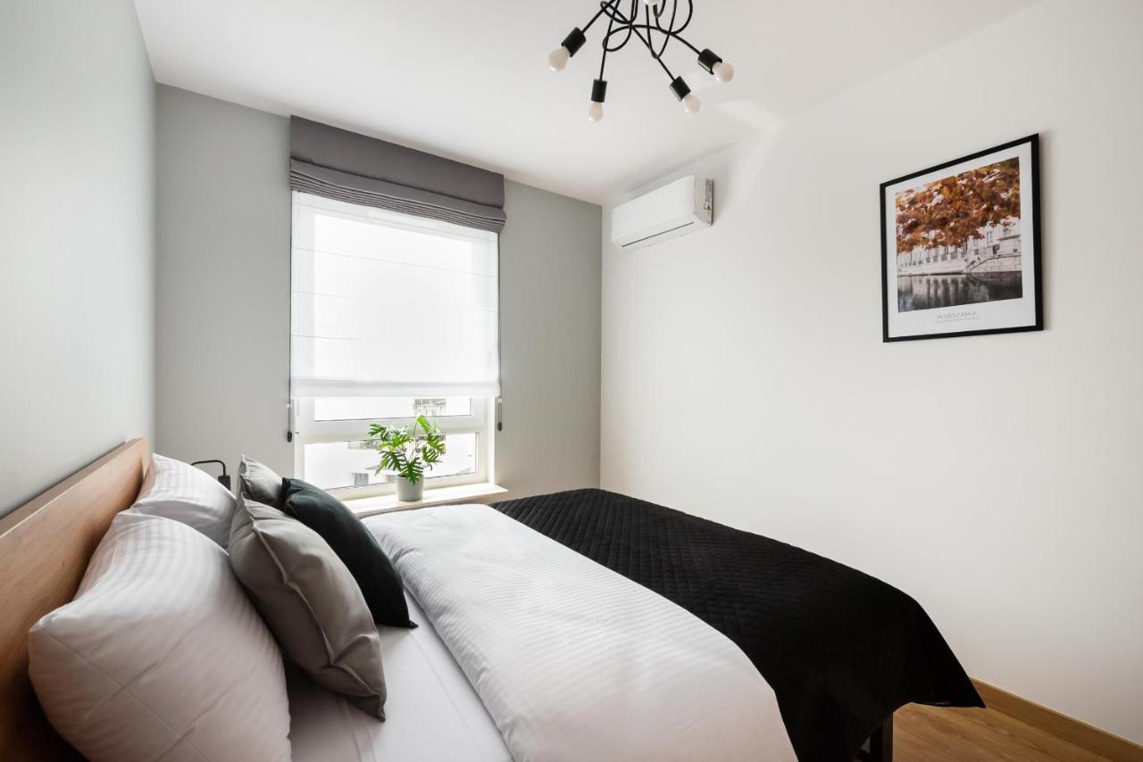 Apartament Wola Skwer Happy