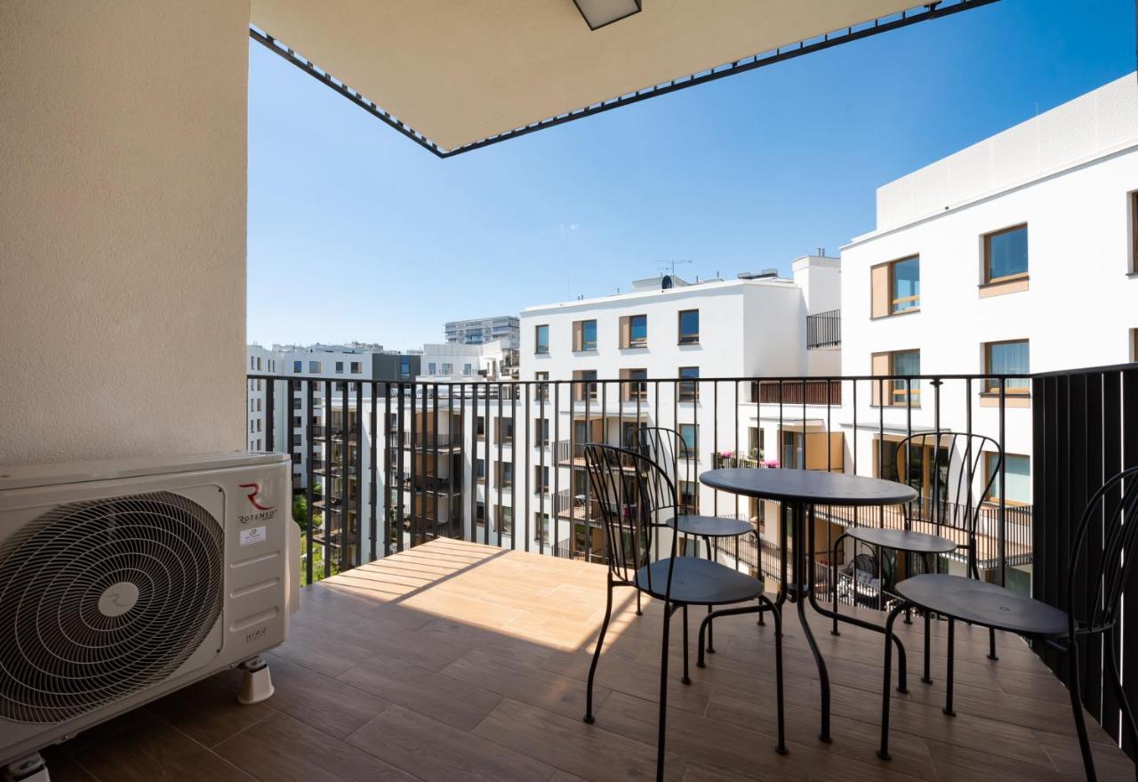 Wola Skwer Happy Apartament