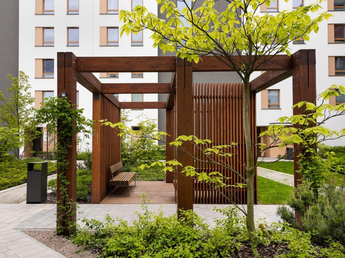 Wola Skwer Happy Apartament